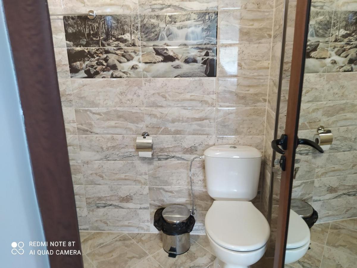 Вили Елеганс Сърница Exteriör bild